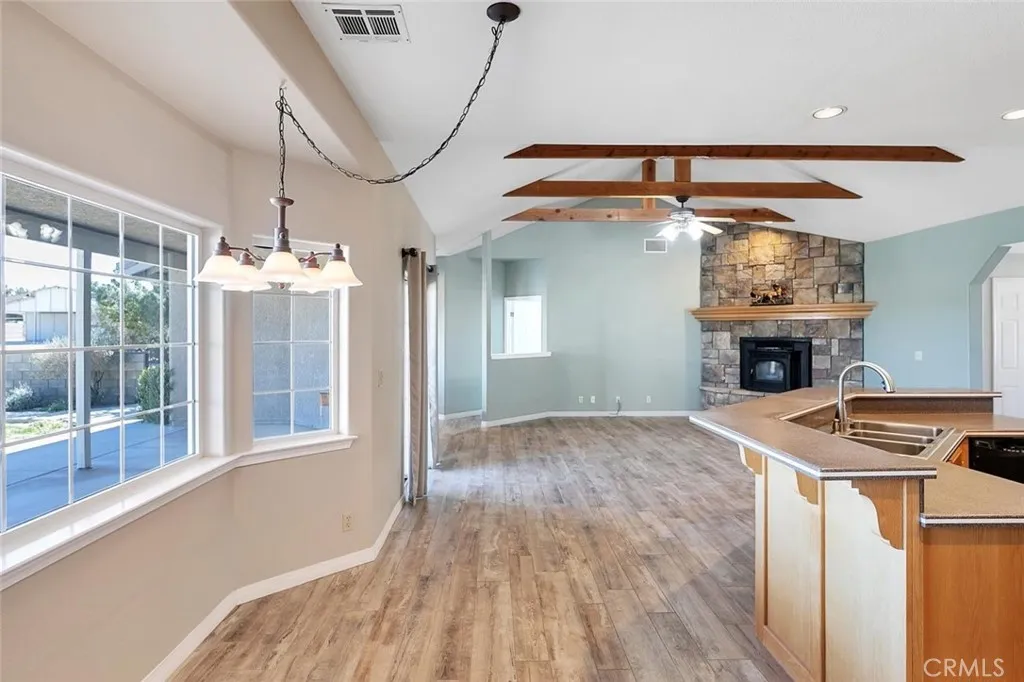 Additional image 81 of 40028 25th St W, Palmdale, CA 93551