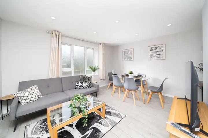 Additional image 2 of 2 Bed Flat, Sable Street, N1, N1 7GU