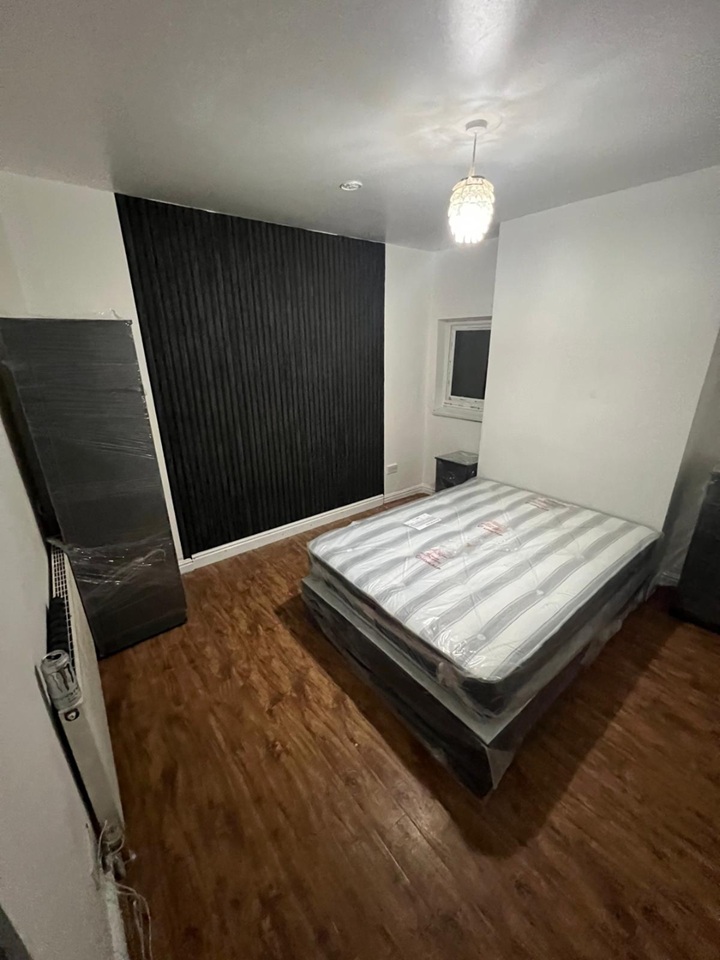 Room in a Shared House, Melrose Road, B20, N1 7GU