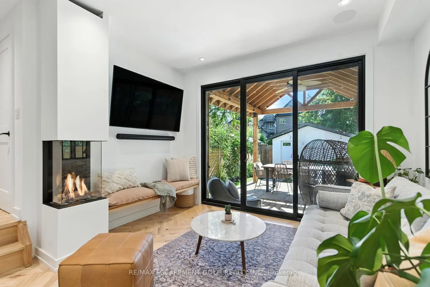 Additional image 9 of 369 Charlton Avenue