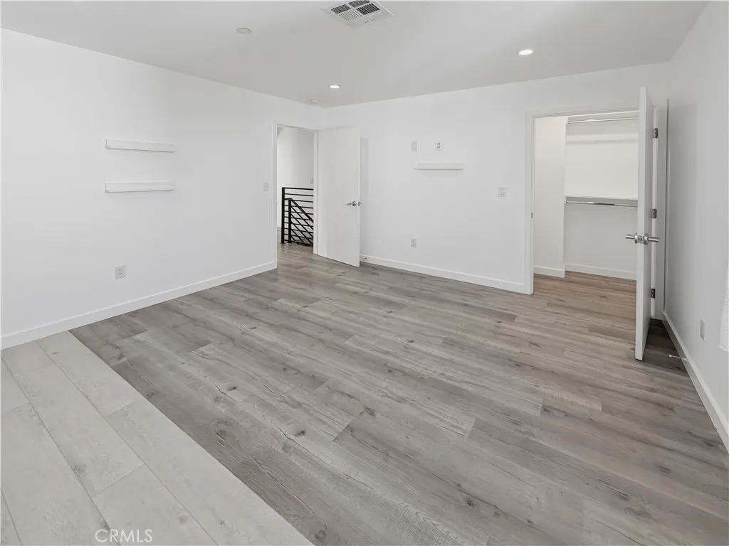 Additional image 20 of 10918 Hesby Street, North Hollywood, CA 91601