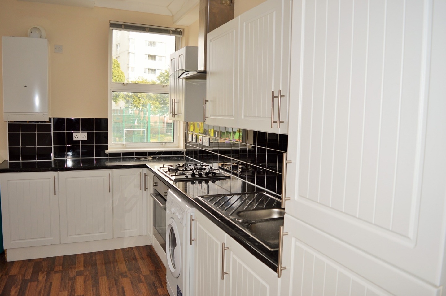 Additional image 5 of 2 Bed Flat, Walburgh St, E1, N1 7GU