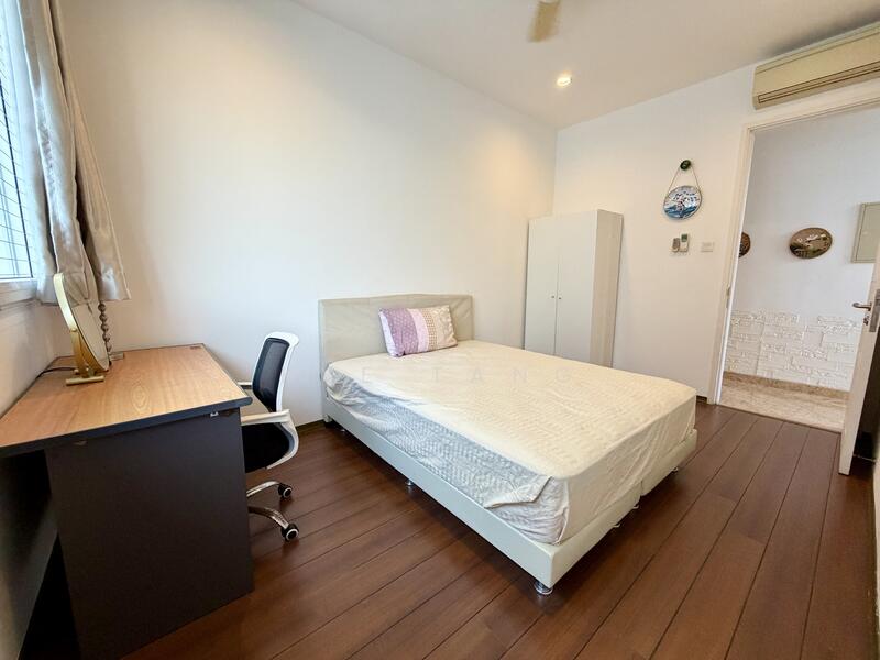 Additional image 11 of Lengkok Mariam