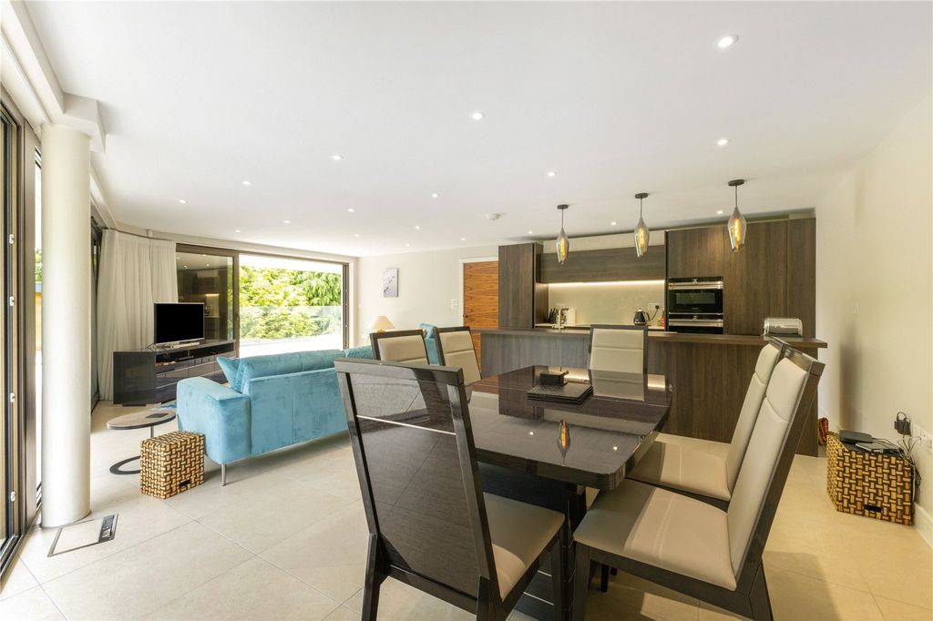 Additional image 6 of 3 bed flat for saleThe Avenue, Branksome Park, Dorset BH13