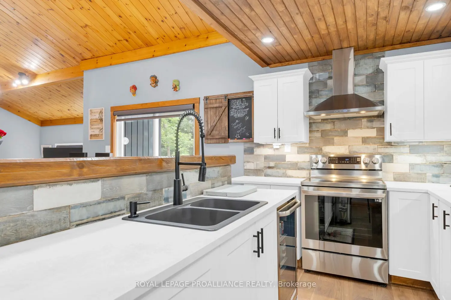 Additional image 2 of 138 Hollister Road