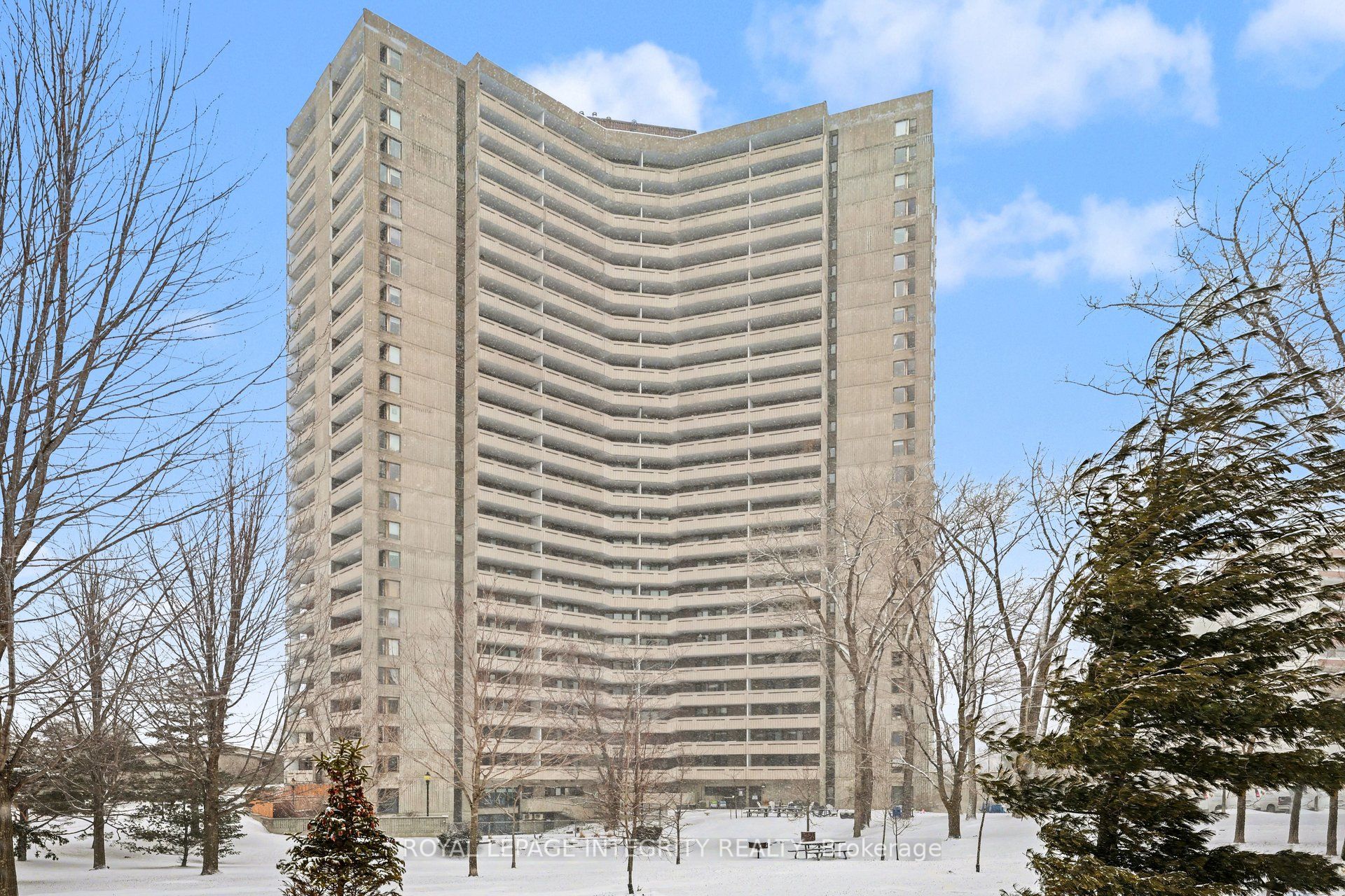 Additional image 2 of 906-1081 Ambleside Drive, Ottawa, ON, K2B 8C8