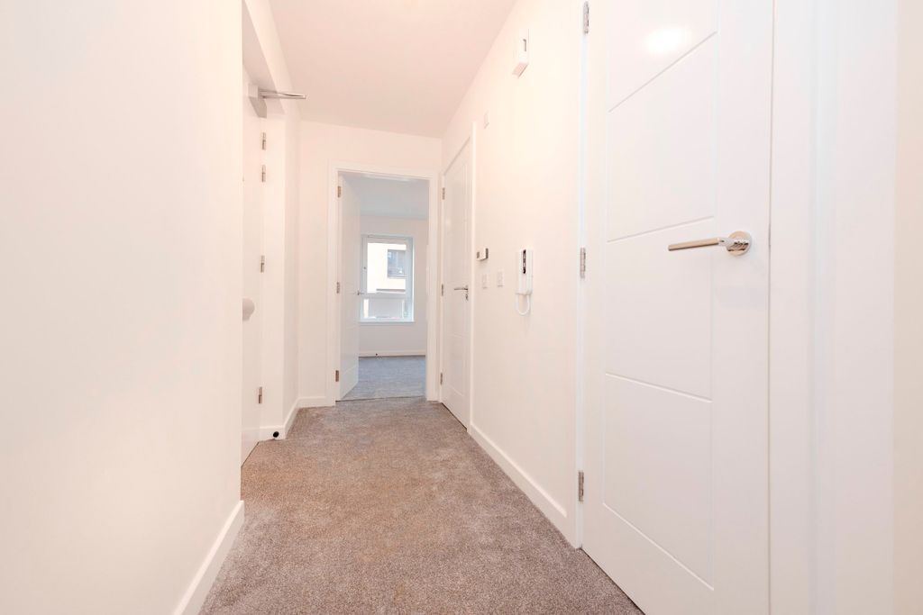 Additional image 7 of 1 bed flat for saleFlat 57 Canal Quarter, Winchburgh 6Fd, Winchburgh EH52
