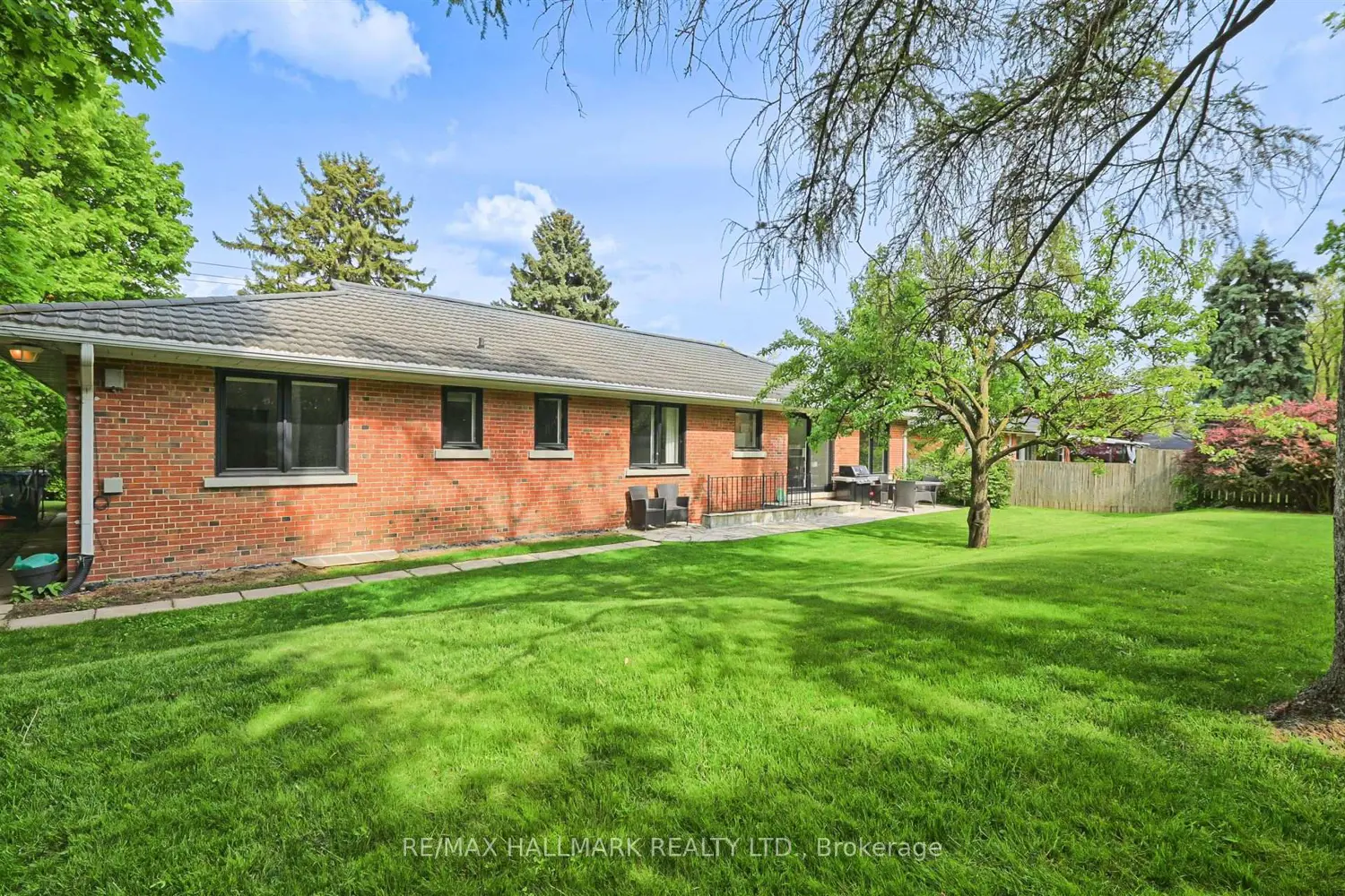 Additional image 18 of 1616 Islington Avenue