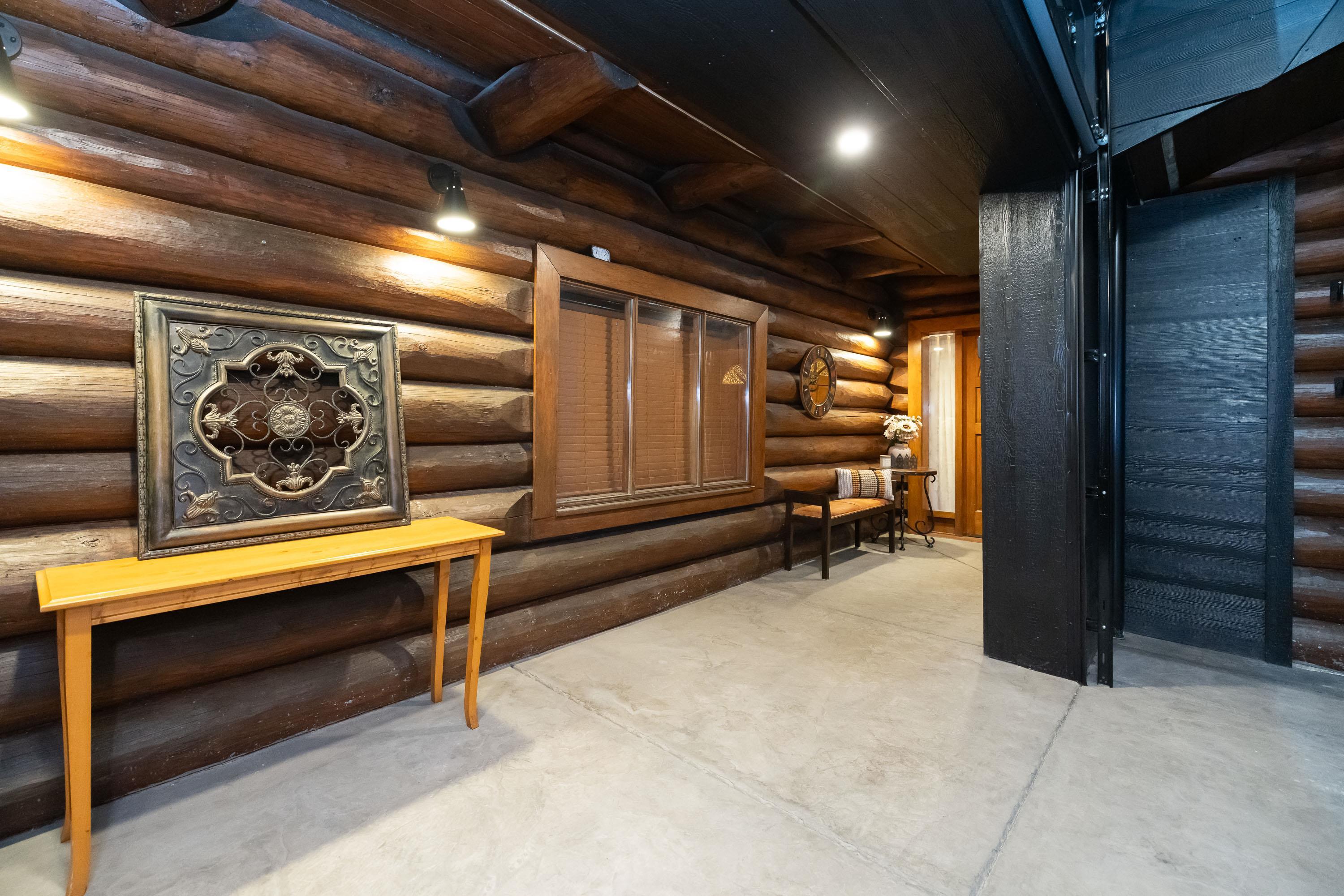 Additional image 3 of 46492 Valleyview Road, Chilliwack, BC, V2R 5M8