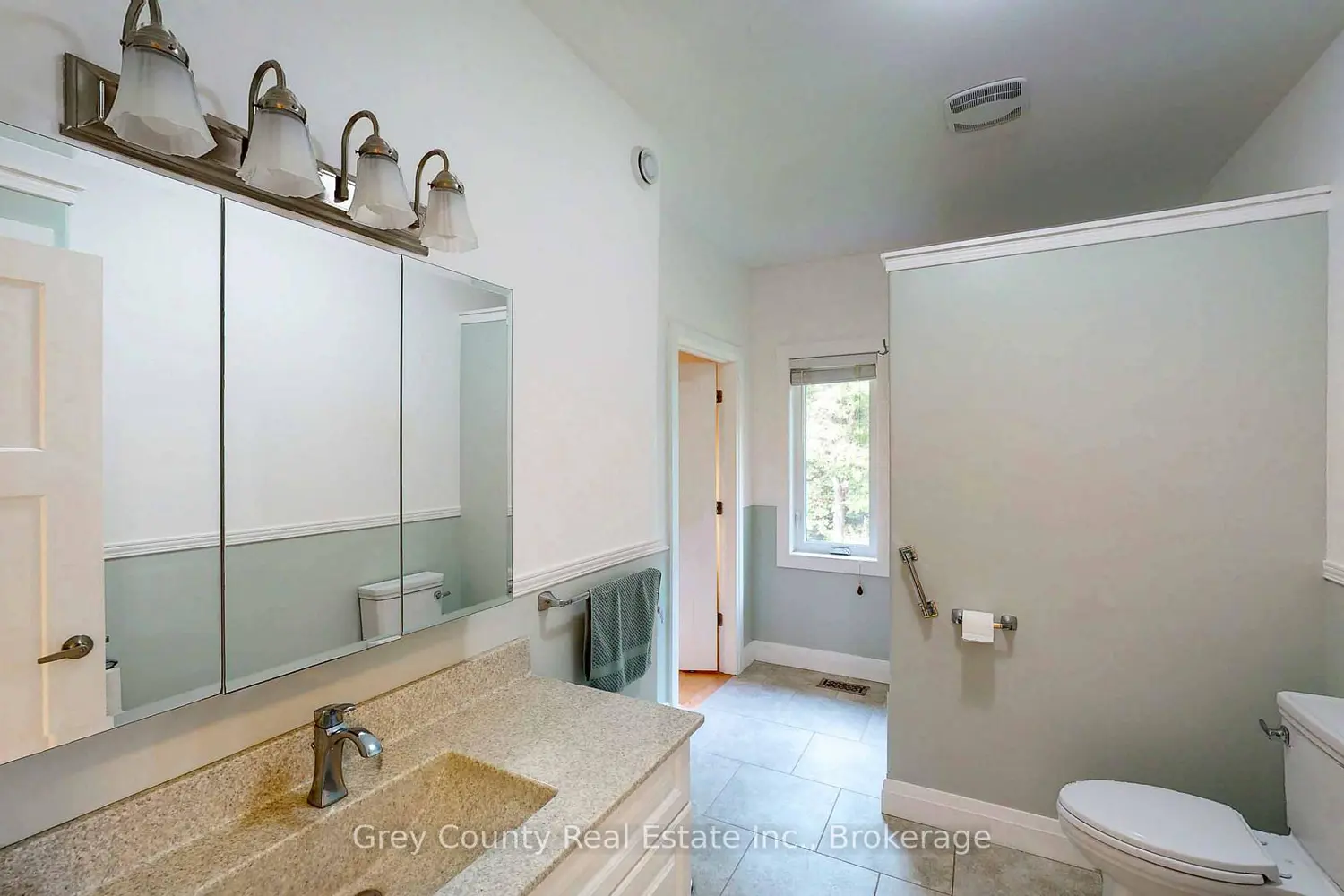 Additional image 12 of 600417 Sideroad 50