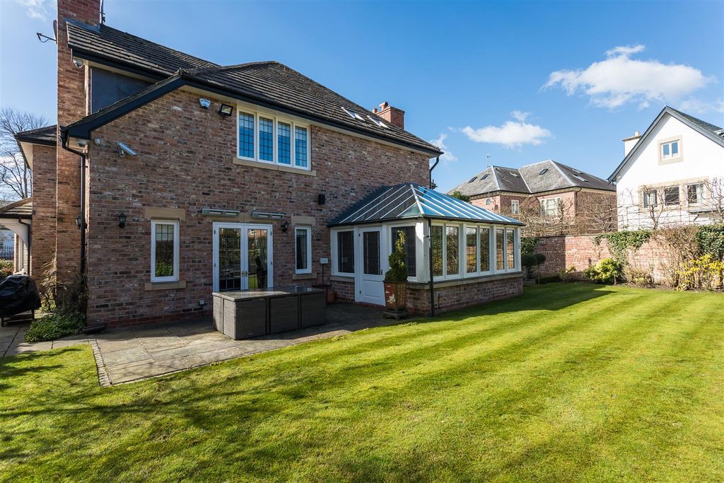 Additional image 35 of 5 bed detached house for saleTheobald Road, Bowdon WA14