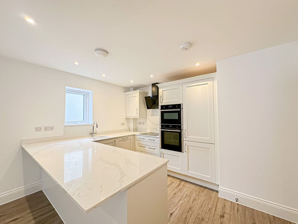 Additional image 2 of 3 bed flat for saleRocky Lane, Heswall CH60