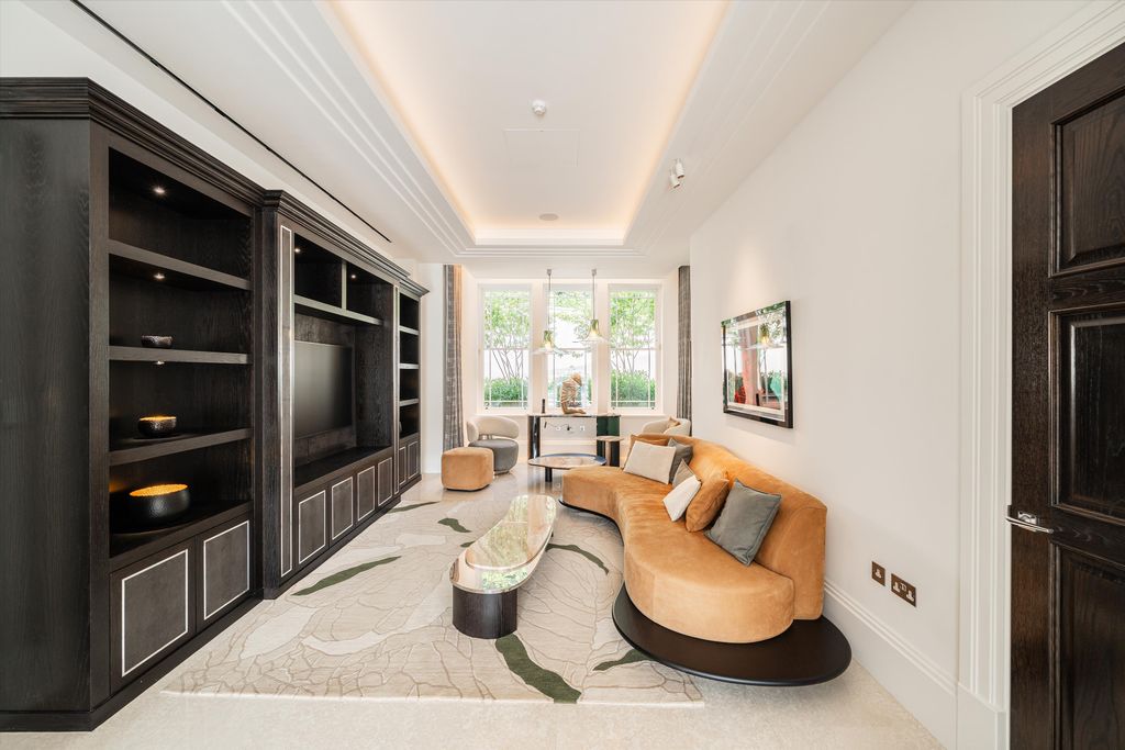 Additional image 11 of 7 bed detached house for saleRodona Road, St George's Hill, Weybridge, Surrey KT13
