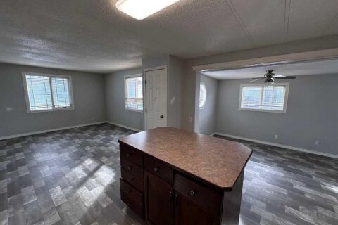 Additional image 8 of 8-5103 61 Avenue, Olds, AB, T4H1E6