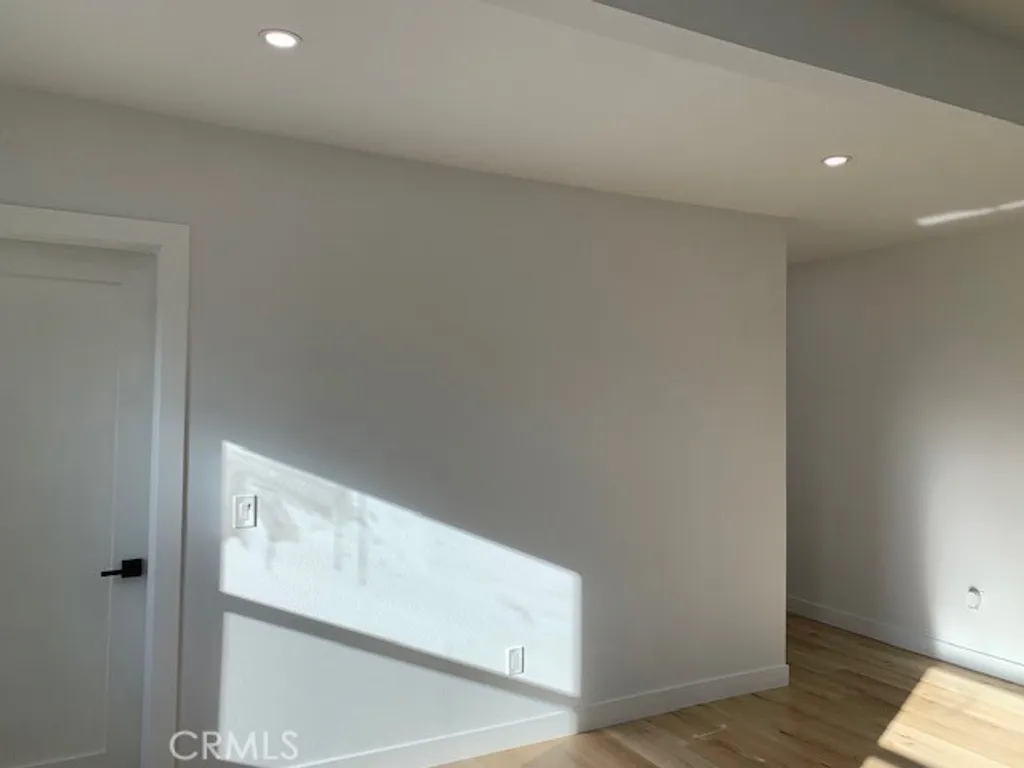 Additional image 6 of 247 N New Hampshire Ave, Los Angeles, CA 90004