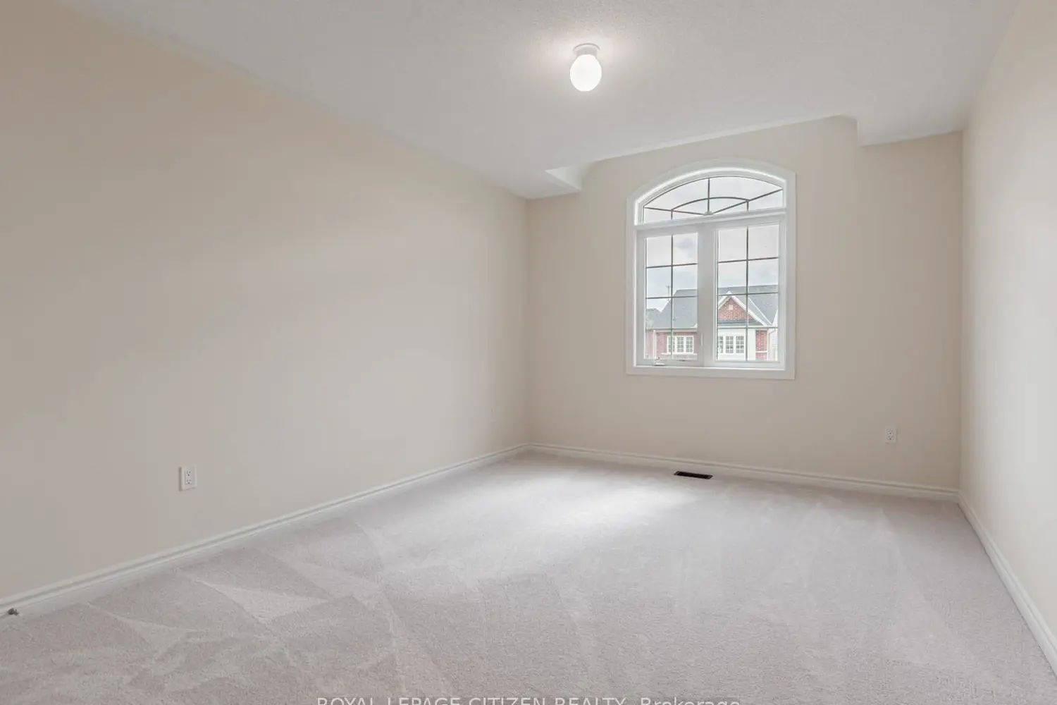 Additional image 15 of 4 Heather Fullerton Road