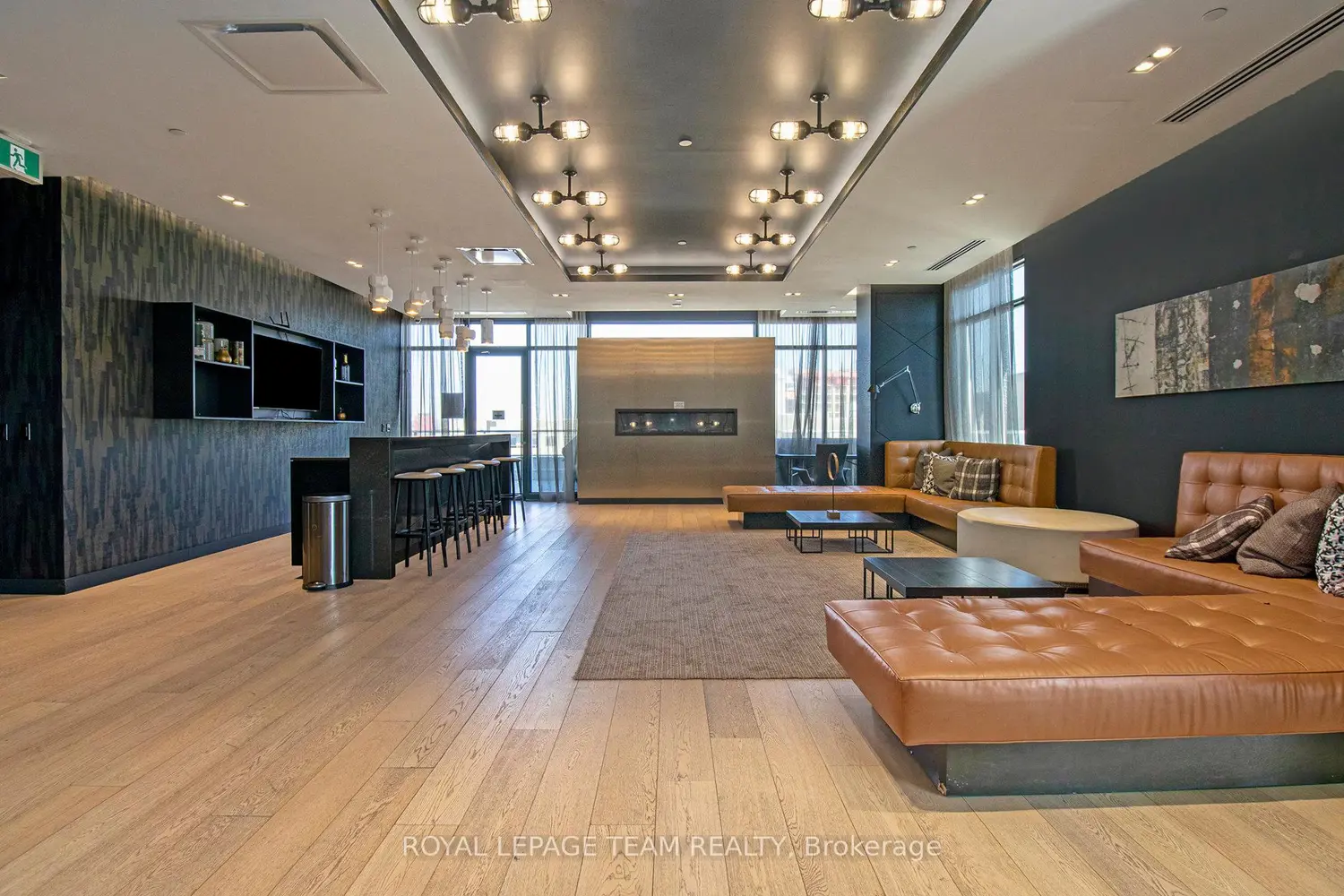 Additional image 16 of 255 Bay Street 714