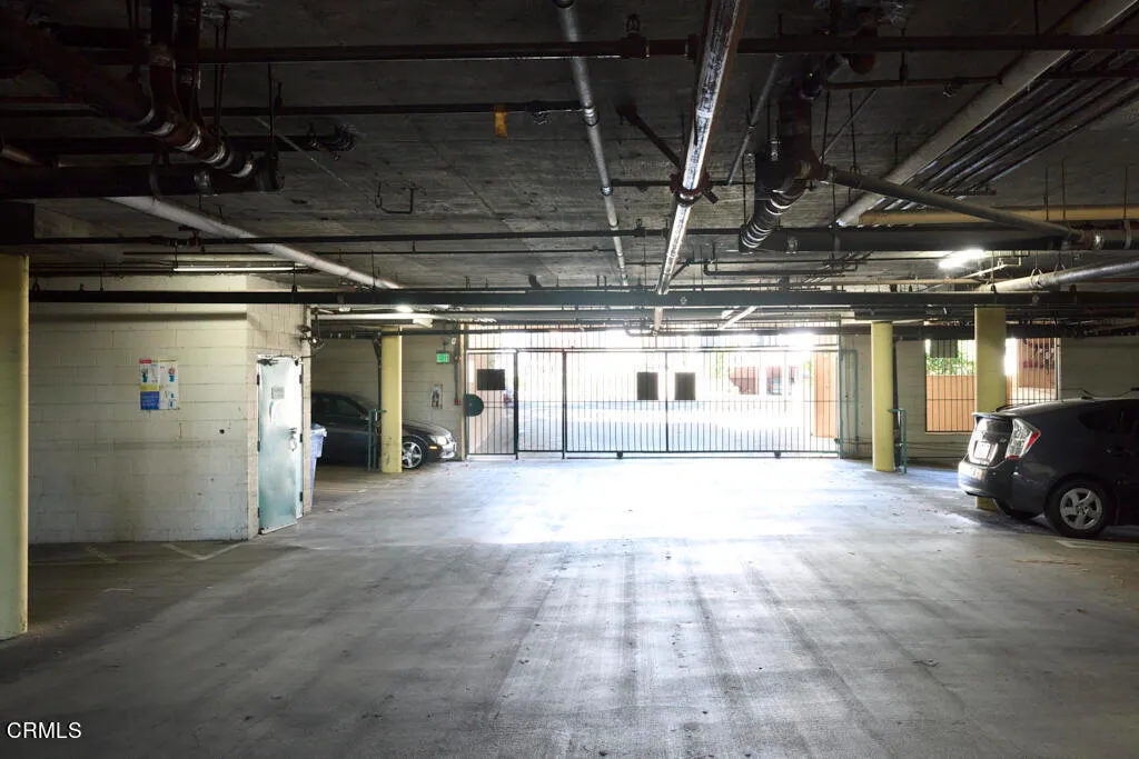 Additional image 26 of 4830 Elmwood Avenue Unit 206, Los Angeles, CA 90004