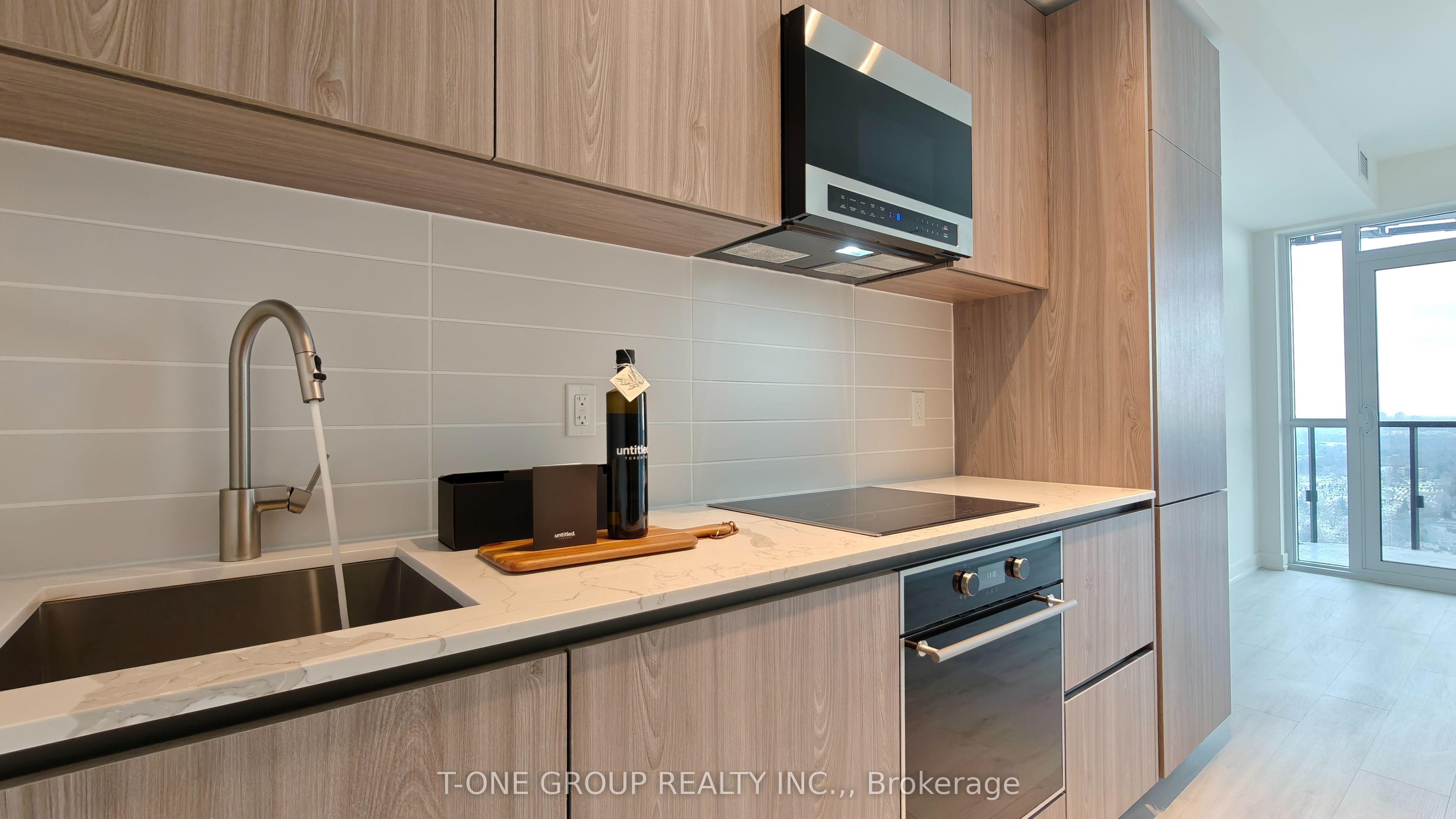 Additional image 4 of 3111-110 Broadway Avenue, Toronto, ON, M4P 1V7