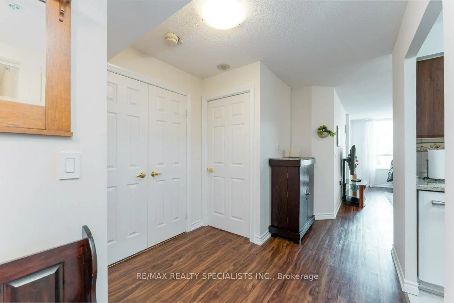 Additional image 3 of 100 Burloak Drive 2207