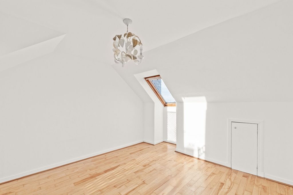 Additional image 17 of 4 bed flat for saleLion Well Wynd, Linlithgow EH49