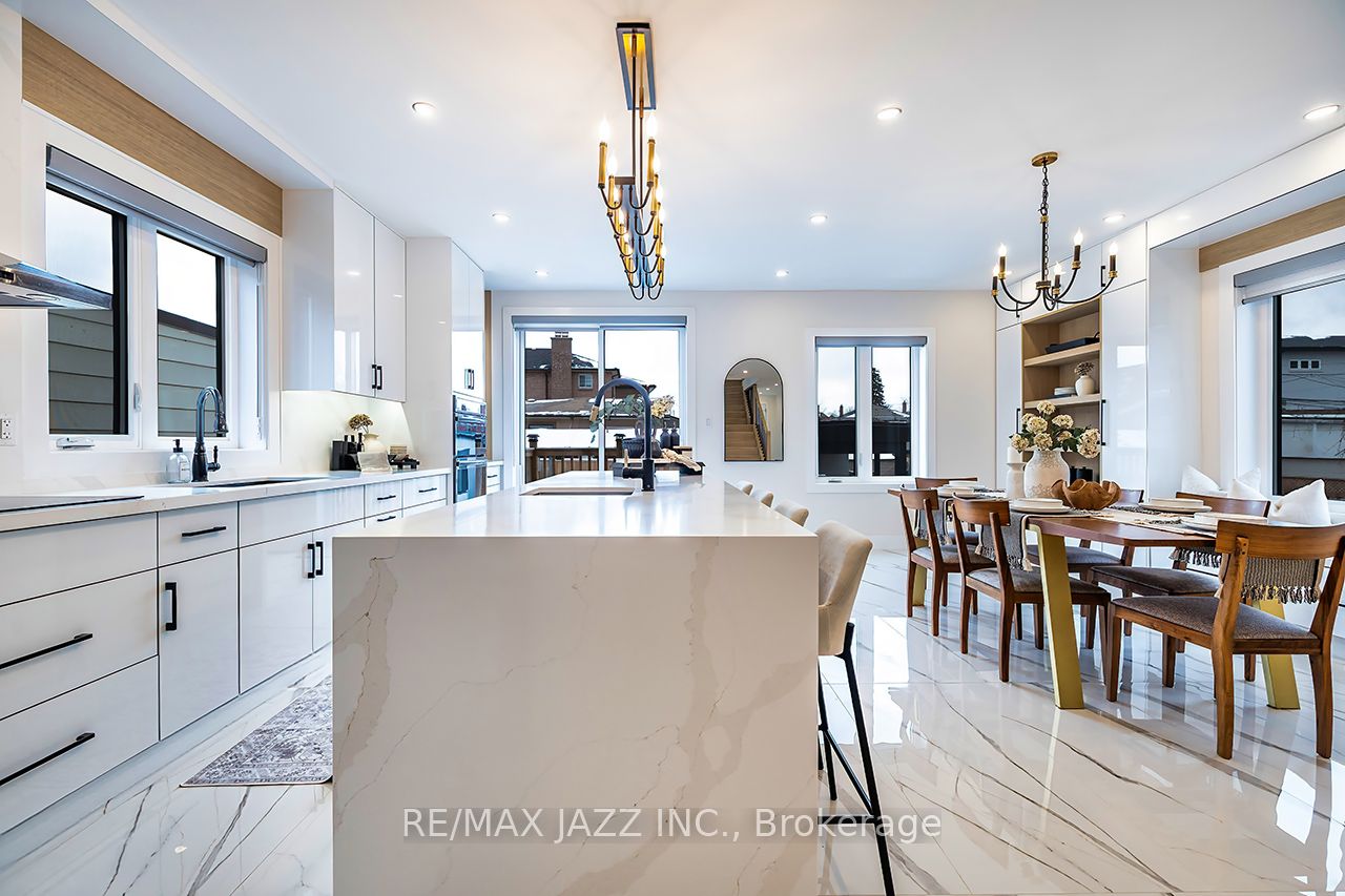 76 Haverson Boulevard, Toronto, ON, M6M 3J9 photo 5