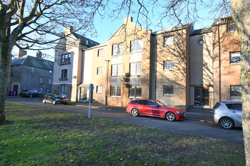 Additional image 6 of 2 bed flat for saleChapel Place, Montrose DD10