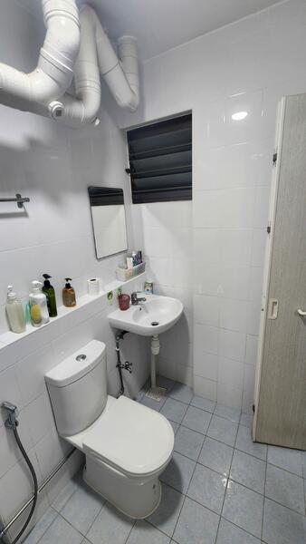 Additional image 3 of 121 Pending Road