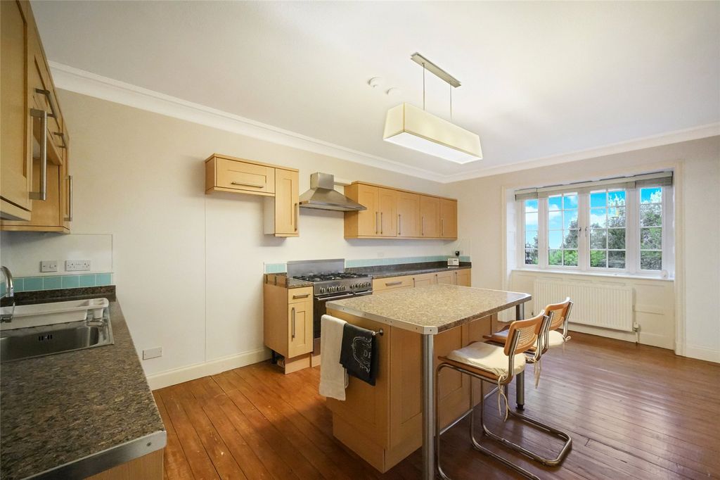 Additional image 11 of 3 bed flat for saleFarington Street, Dundee, Angus DD2