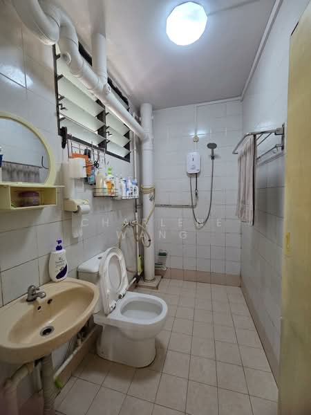 Additional image 4 of 718 Woodlands Avenue 6