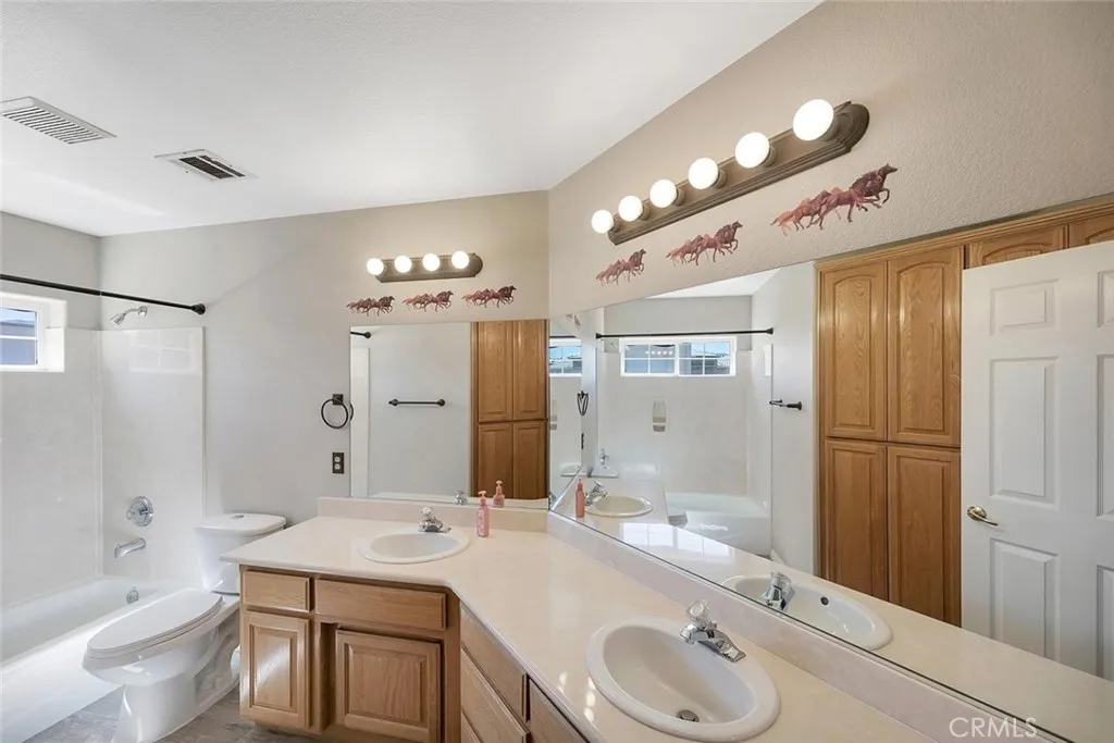 Additional image 28 of 40028 25th St W, Palmdale, CA 93551