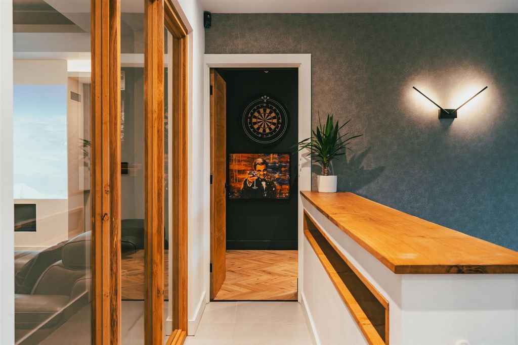 Additional image 16 of 5 bed detached house for saleDore Road, Sheffield S17