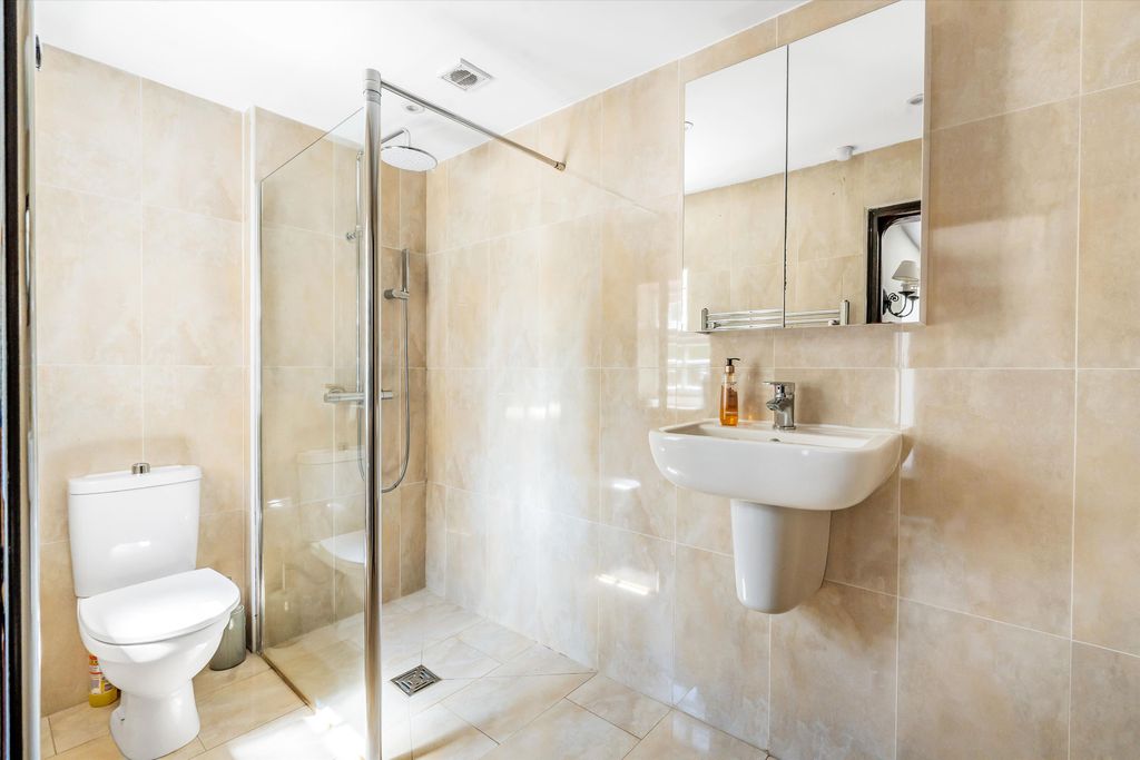 Additional image 11 of 4 bed farm for saleTrunley Heath Road, Bramley, Surrey GU5
