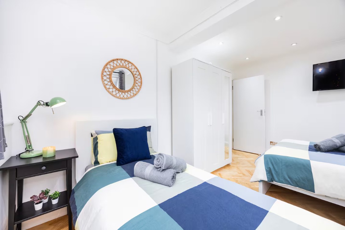 Additional image 6 of 2 Bed Flat, North End Road, W14, N1 7GU