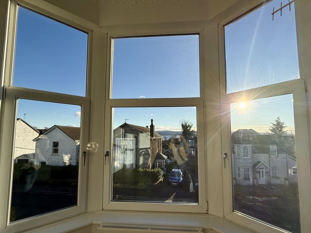 Additional image 11 of 3 bed flat for saleGreengates 39 Wellington St, Dunoon PA23