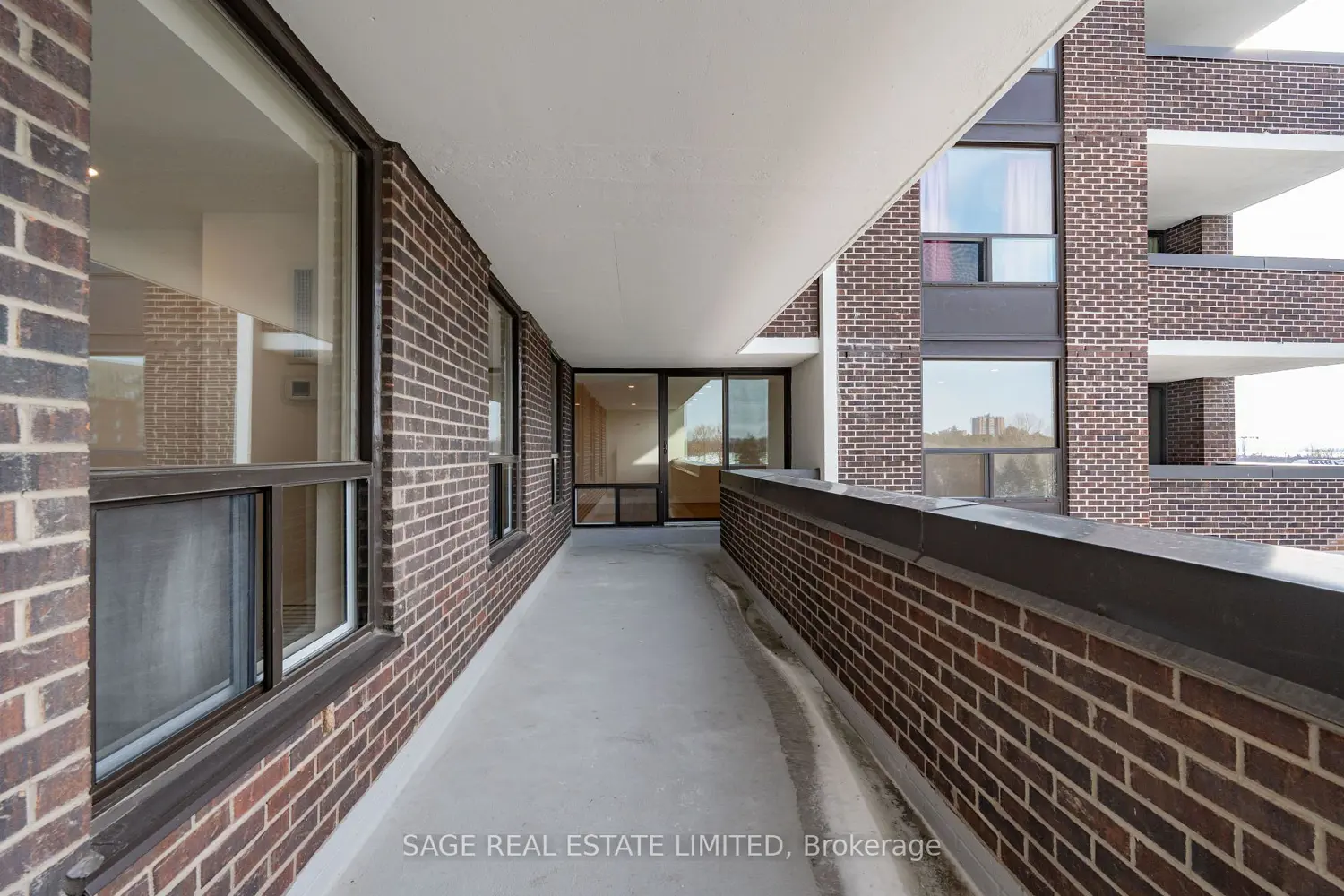 Additional image 16 of 1515 Lakeshore Road 707