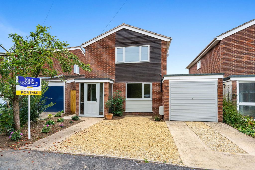 Additional image 4 of 3 bed detached house for salePackers Hill, Upton-Upon-Severn, Worcester WR8