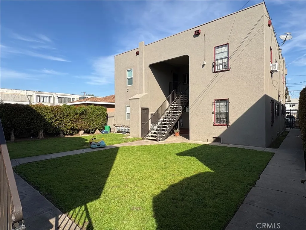 Additional image 24 of 1156 E 17th St, Long Beach, CA 90813