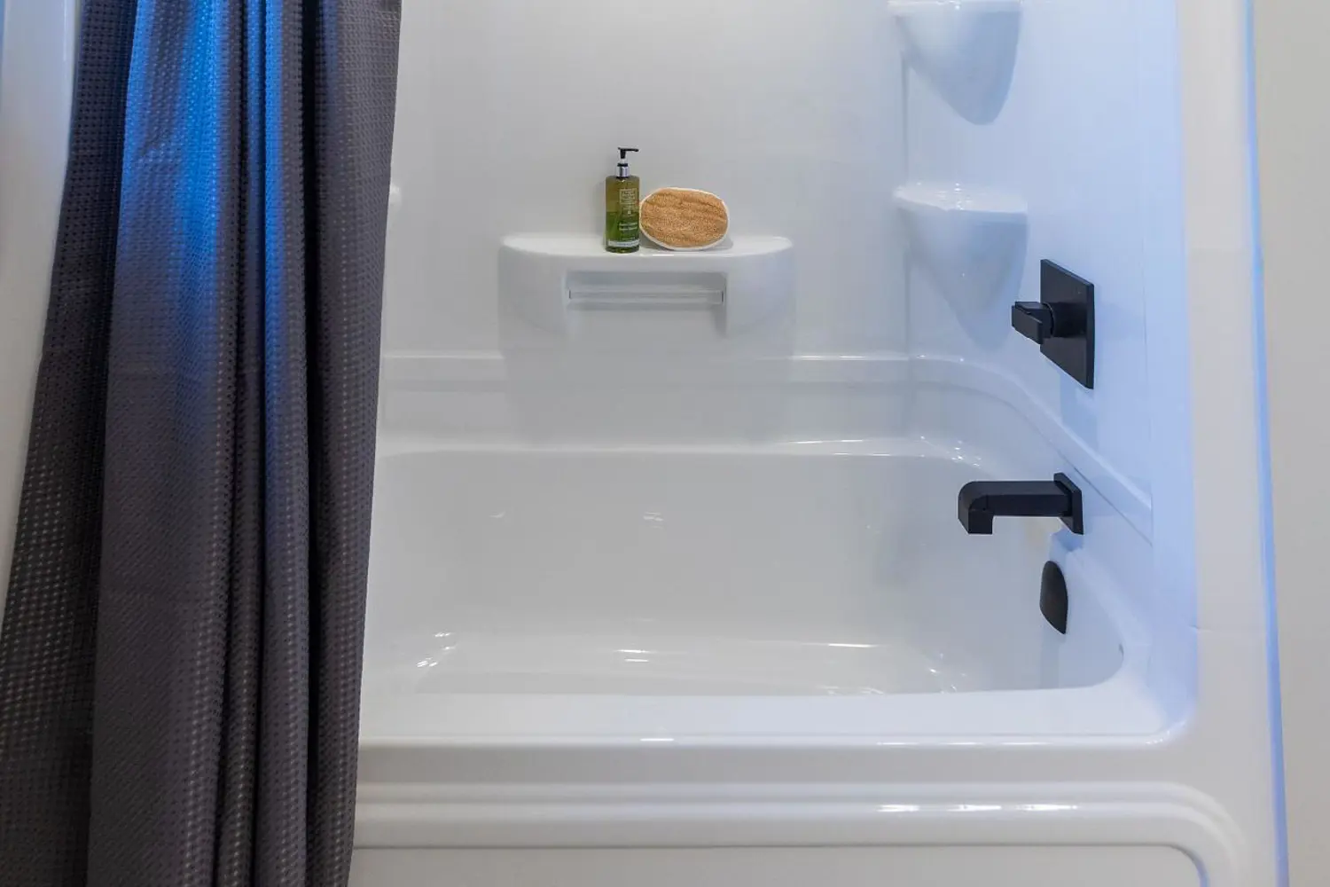 Additional image 10 of 115 Potter Drive