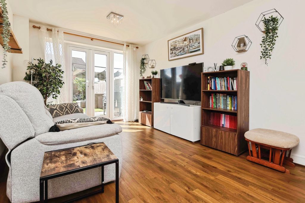 Additional image 2 of 3 bed detached house for saleOak Tree Crescent, Worcester WR5