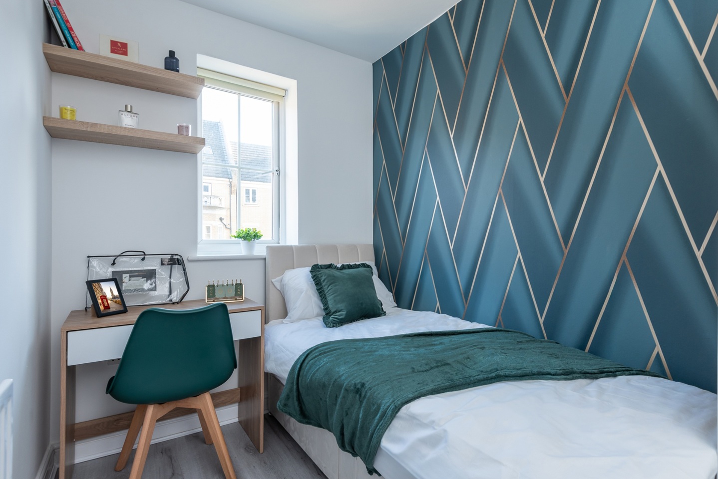 Additional image 4 of 2 Bed Flat, Kelly Avenue, SE15, N1 7GU