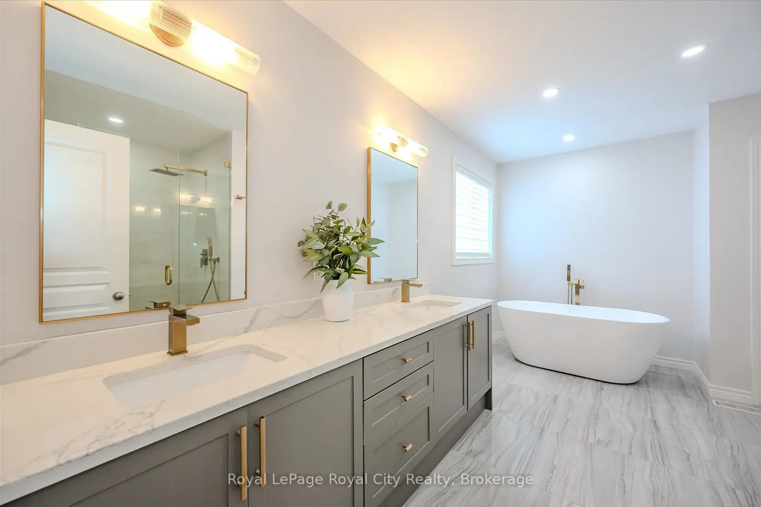 Additional image 10 of 16 Hall Avenue