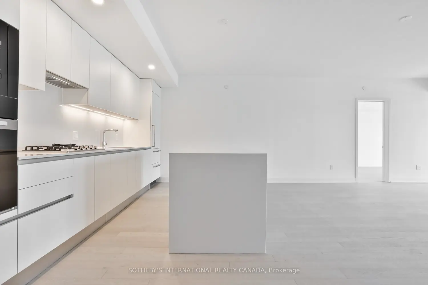 Additional image 4 of 200 Keewatin Avenue 311