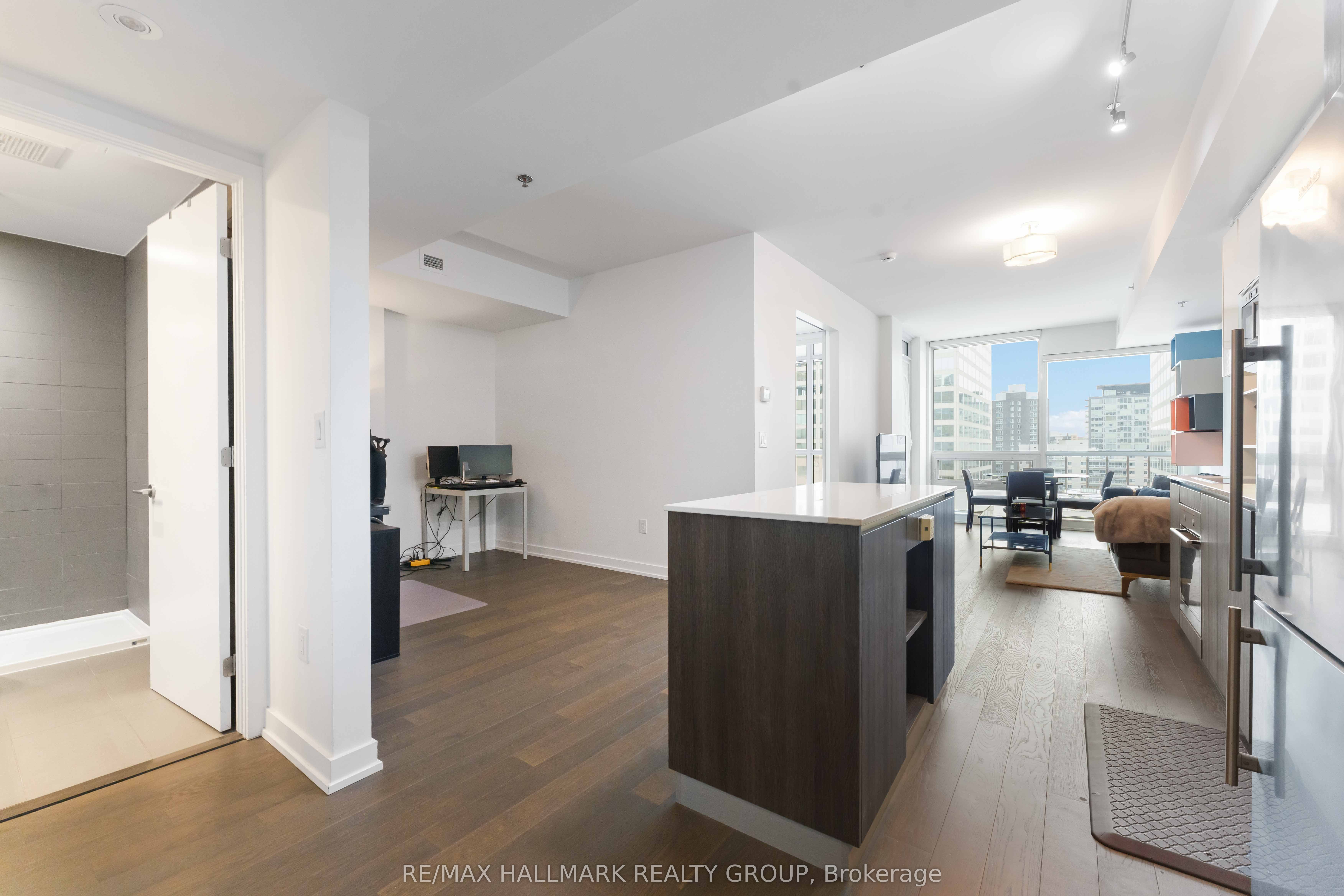 Additional image 4 of 801-199 Slater Street, Ottawa, ON, K1P 0A6