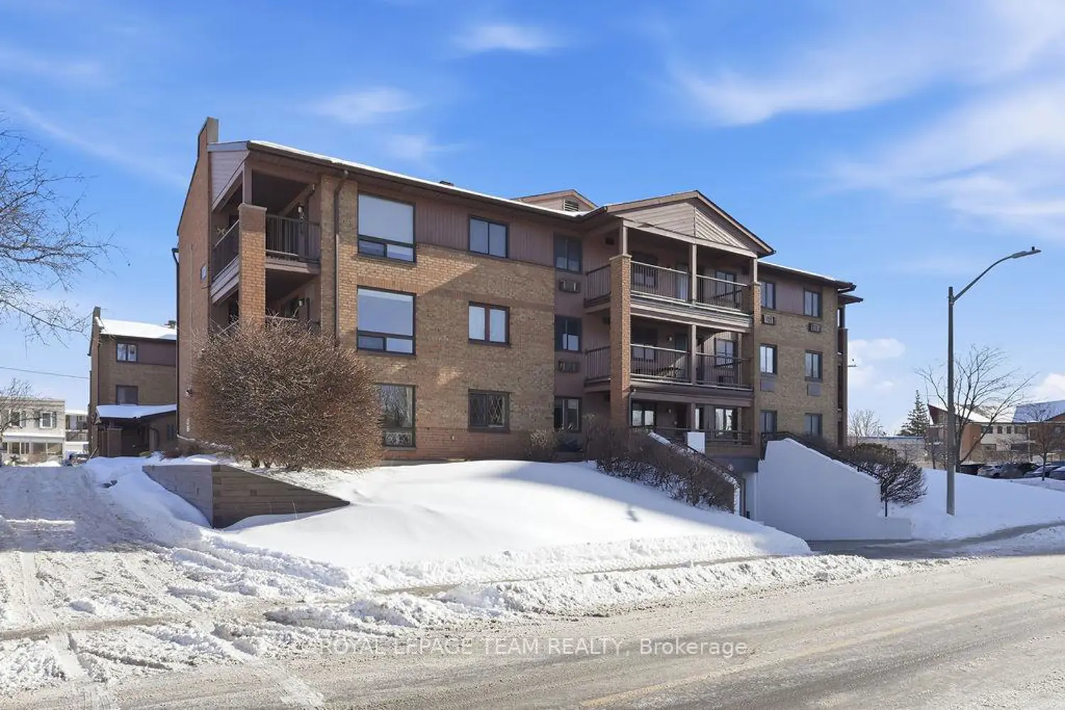 316 Savard Avenue 212 photo 2