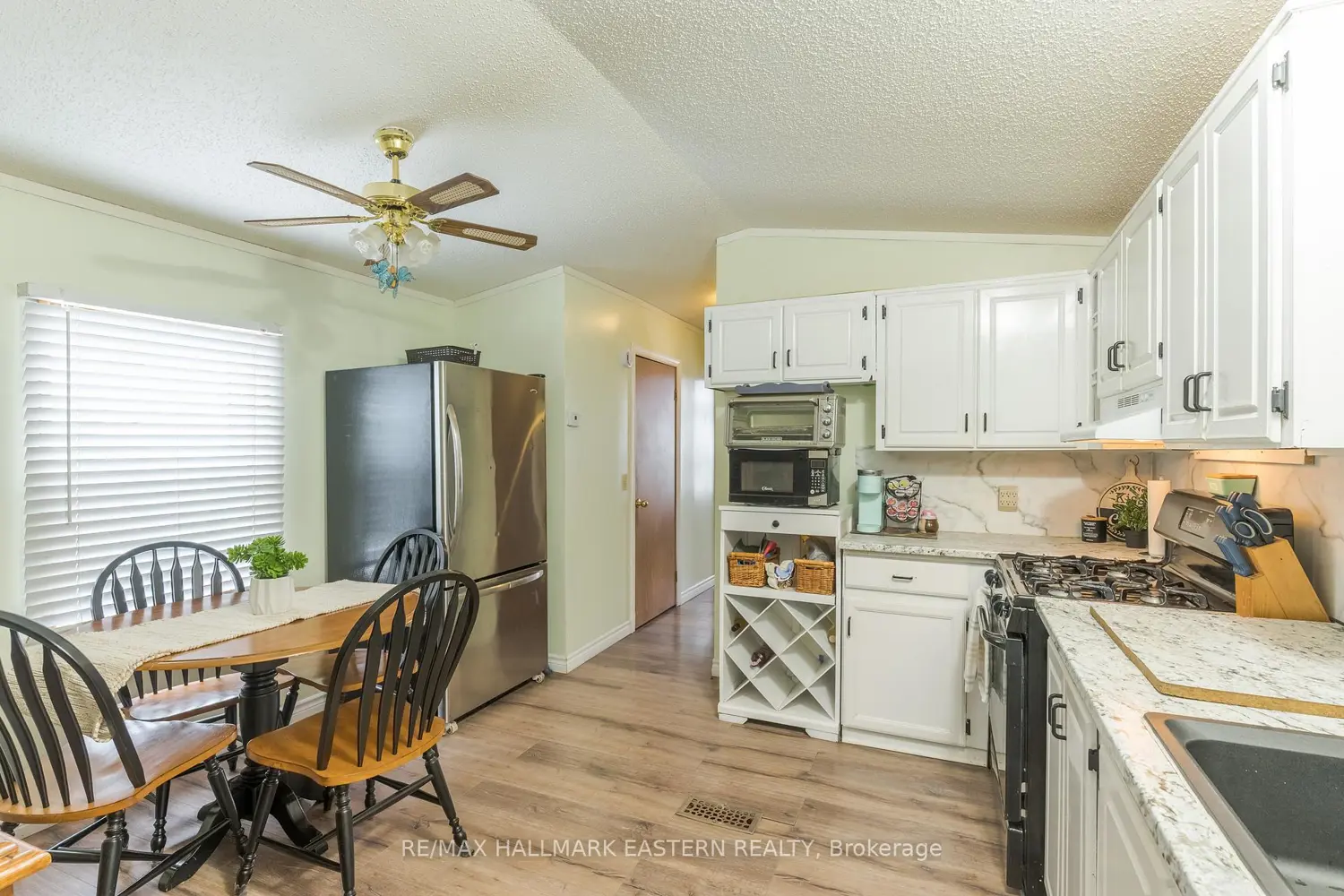 Additional image 7 of 2244 Heritage Line 26B