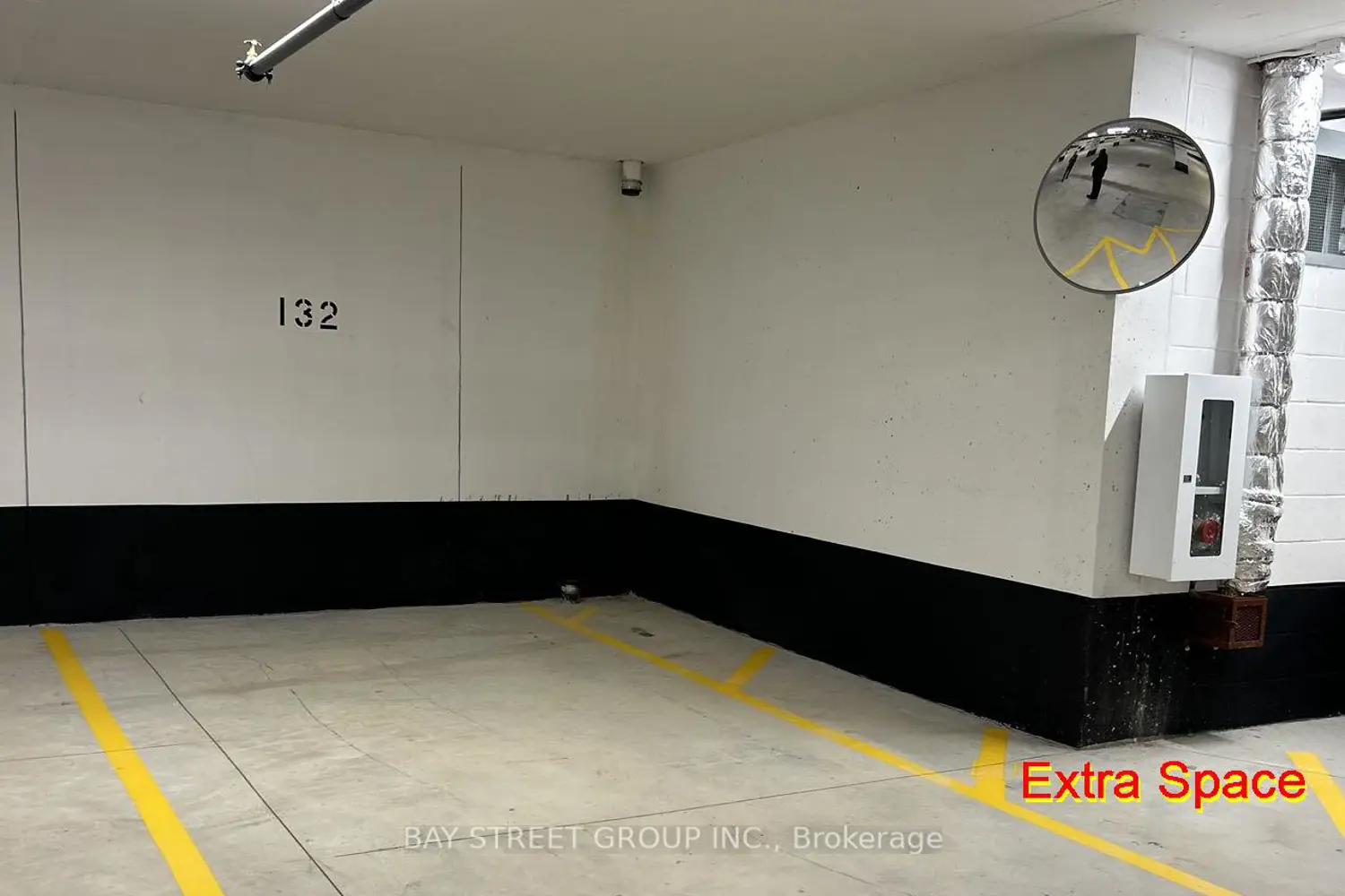 Additional image 16 of 50 Dunfield Avenue 817