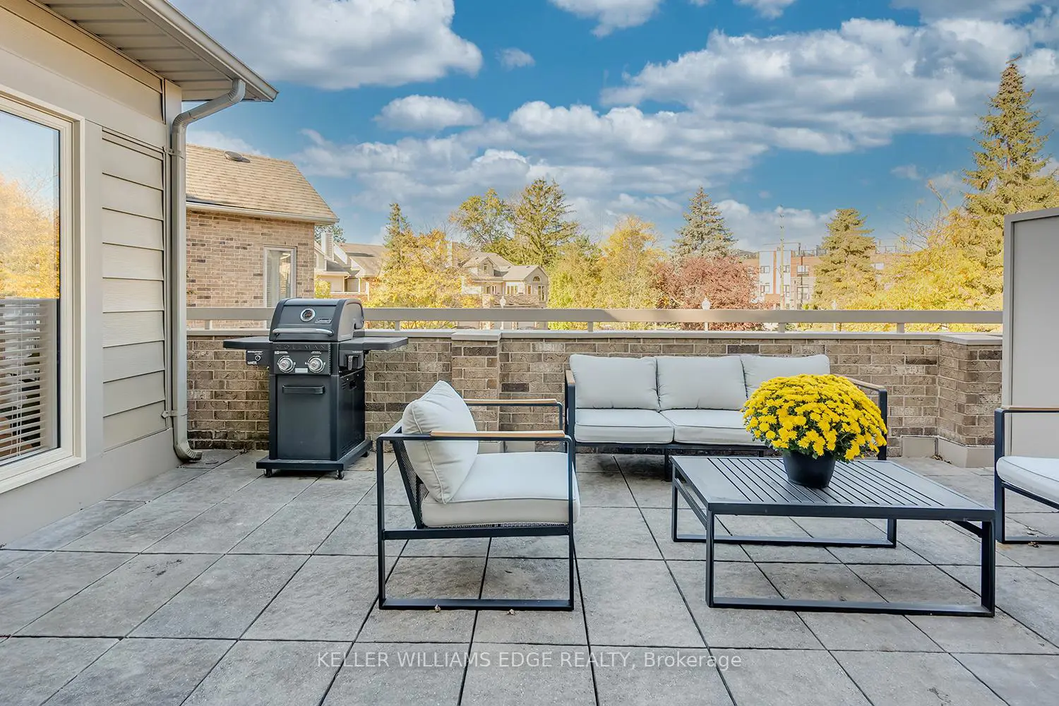 Additional image 7 of 3230 New Street 19