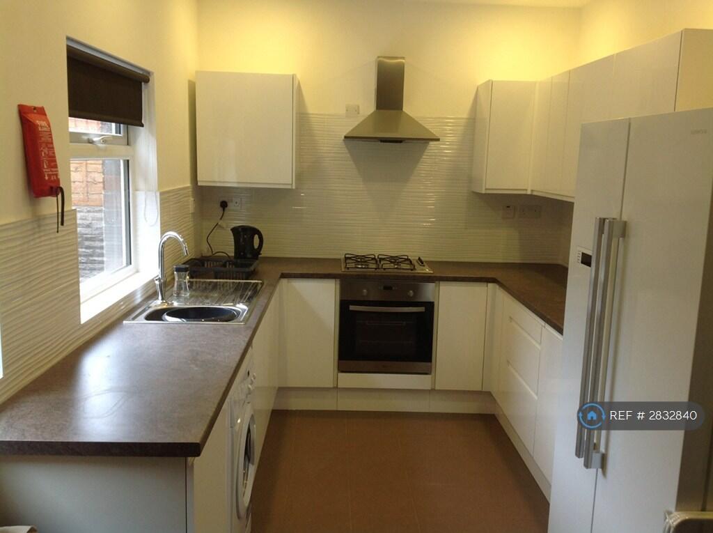 Boulton Road, Birmingham, B21