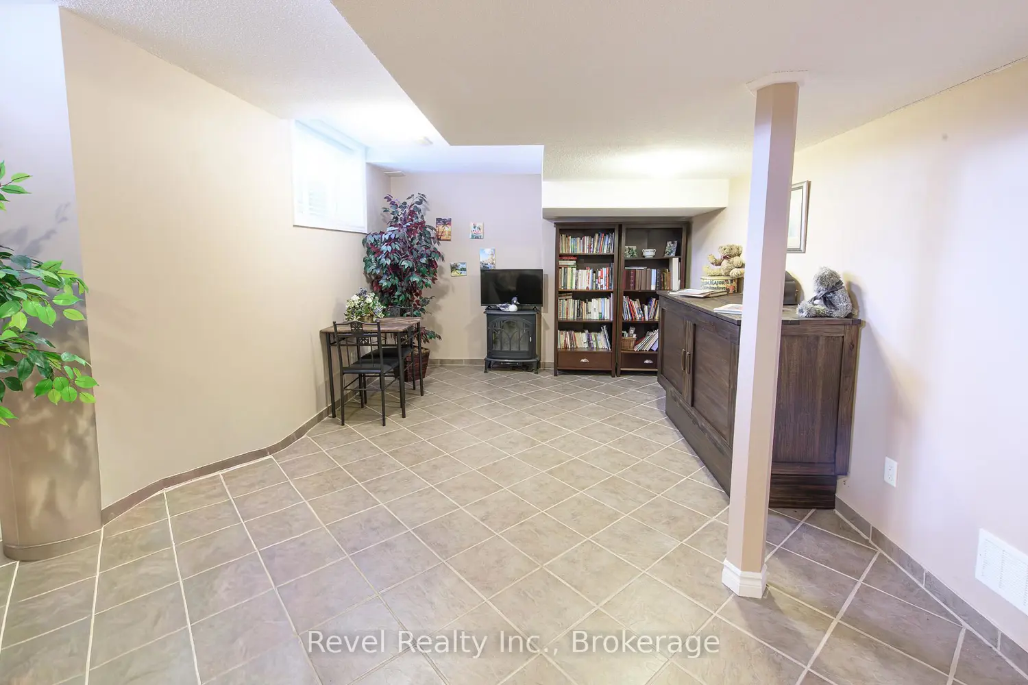 Additional image 10 of 20 Marine View Drive